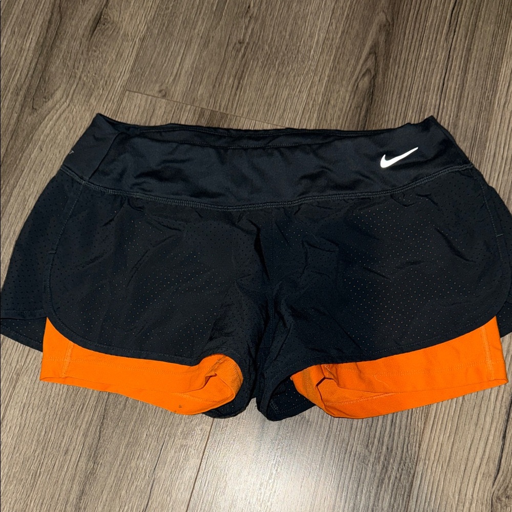 Nike Women's Gray and Orange Athletic Shorts